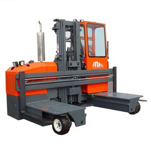 carretilla elevadora con motor de combustión / para conductor de pie / multidireccional