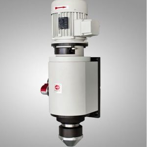 máquina remachadora radial