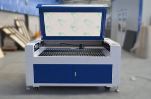 máquina de corte láser CO2