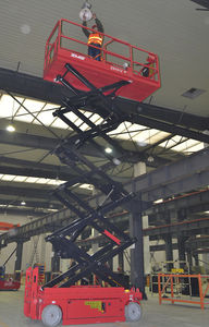 plataforma elevadora de tijera con ruedas