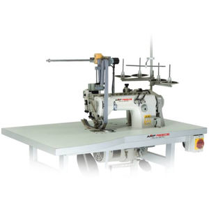 máquina de coser punto de cadeneta