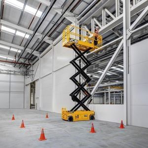 plataforma elevadora de tijera móvil