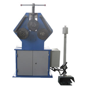 máquina curvadora hidráulica / de perfiles / horizontal / con 3 rodillos motores