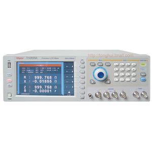 medidor RCL benchtop 1