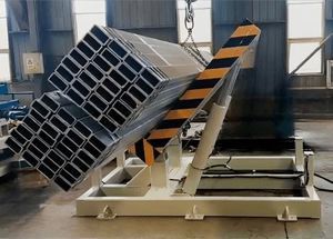 aparato de levantamiento y volteo hidráulico