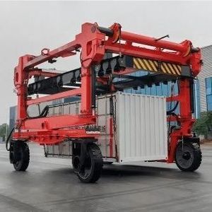 carretilla elevadora de tipo straddle (horcaja) para contenedores