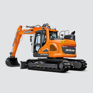 excavadora intermedia