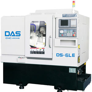 máquina de torneado CNC