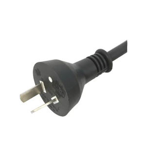 cordón eléctrico con toma