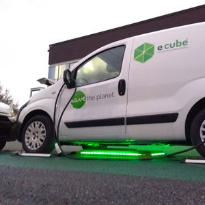 estación de recarga para vehículo eléctrico