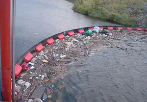 barrera flotante de contención rígida