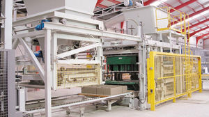 máquina para fabricación de bloques de hormigón