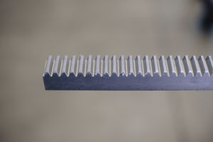 cremallera de dientes rectos