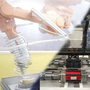máquina de corte con chorro de agua abrasivo