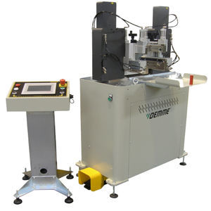 máquina de ensobrado