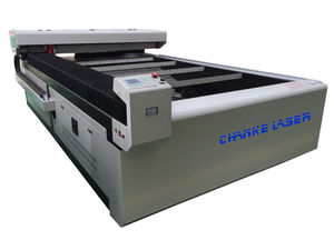 máquina de corte láser CO2