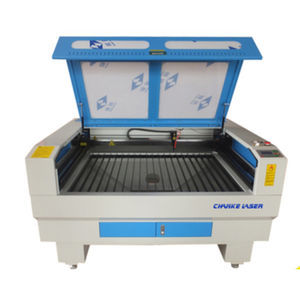 máquina de grabado láser CO2