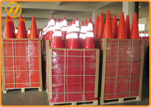 cono de advertencia de PVC