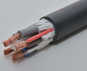 cable eléctrico de alimentación