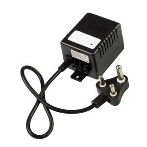 alimentación eléctrica enchufable