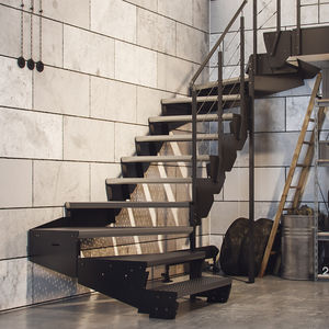 escalera fija recta