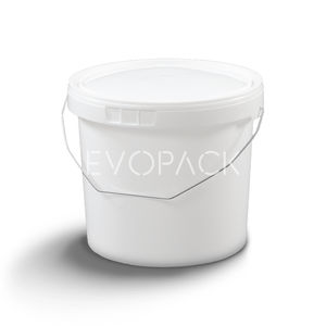 cubo de plástico