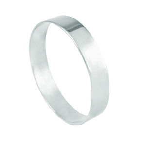 anillo de acero inoxidable