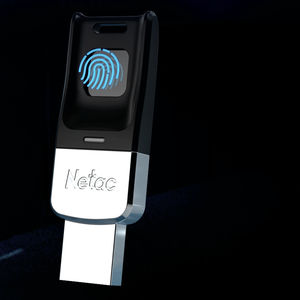 llave de almacenamiento USB