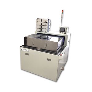 máquina de limpieza por ultrasonidos