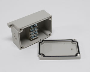 caja de conexiones de pared
