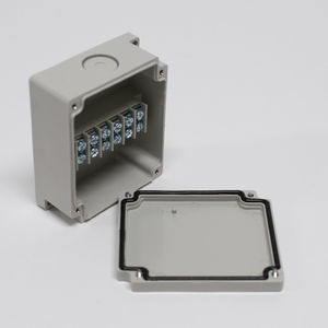 caja de conexiones de pared