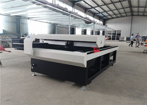 máquina de corte láser CO2