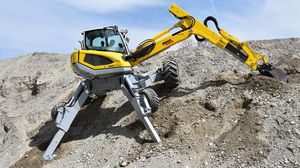 excavadora intermedia