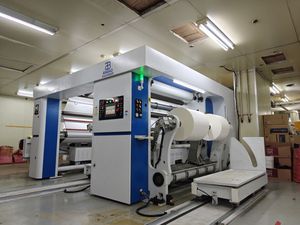 cortadora rebobinadora automática