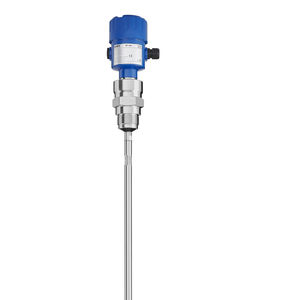 sensor de nivel radar de ondas guiadas TDR / electromagnético / de microondas / para productos a granel