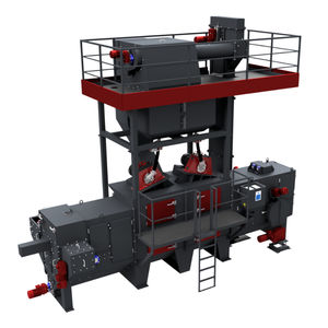 máquina de shot peening con transportador de rodillos