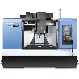 centro de mecanizado CNC 3 ejes