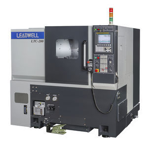 centro de torneado CNC