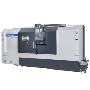 centro de torneado CNC