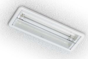 luz de emergencia 1