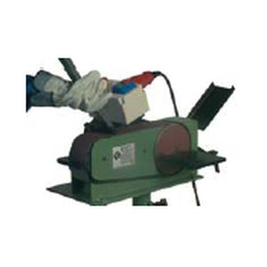 rectificadora sin centros / plana / para tuberías / con control manual