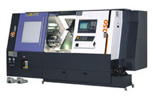centro de torneado CNC