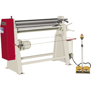 máquina roladora con 3 rodillos