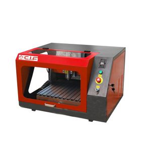 máquina de prototipado CNC