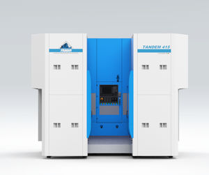 máquina de torneado CNC