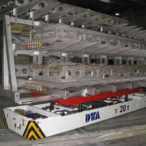 vehículo de guiado automático para cargas pesadas