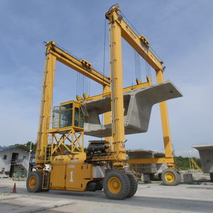 carretilla elevadora de tipo straddle (horcaja) para la ingeniería civil