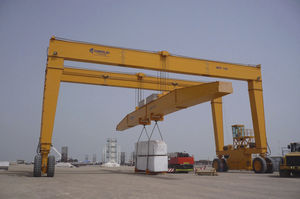 carretilla elevadora de tipo straddle (horcaja) para la ingeniería civil