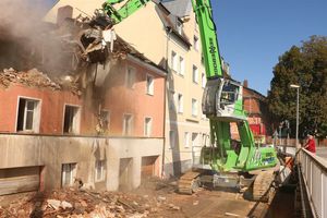 excavadora de demolición