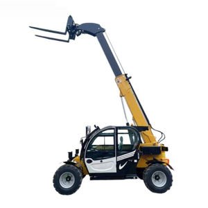 manipulador telescópico con motor térmico 1